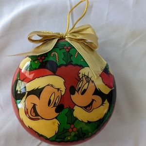 Mickey & Minnie Double Sided  Round Christmas Holiday Hanging Ornament W/Wreath